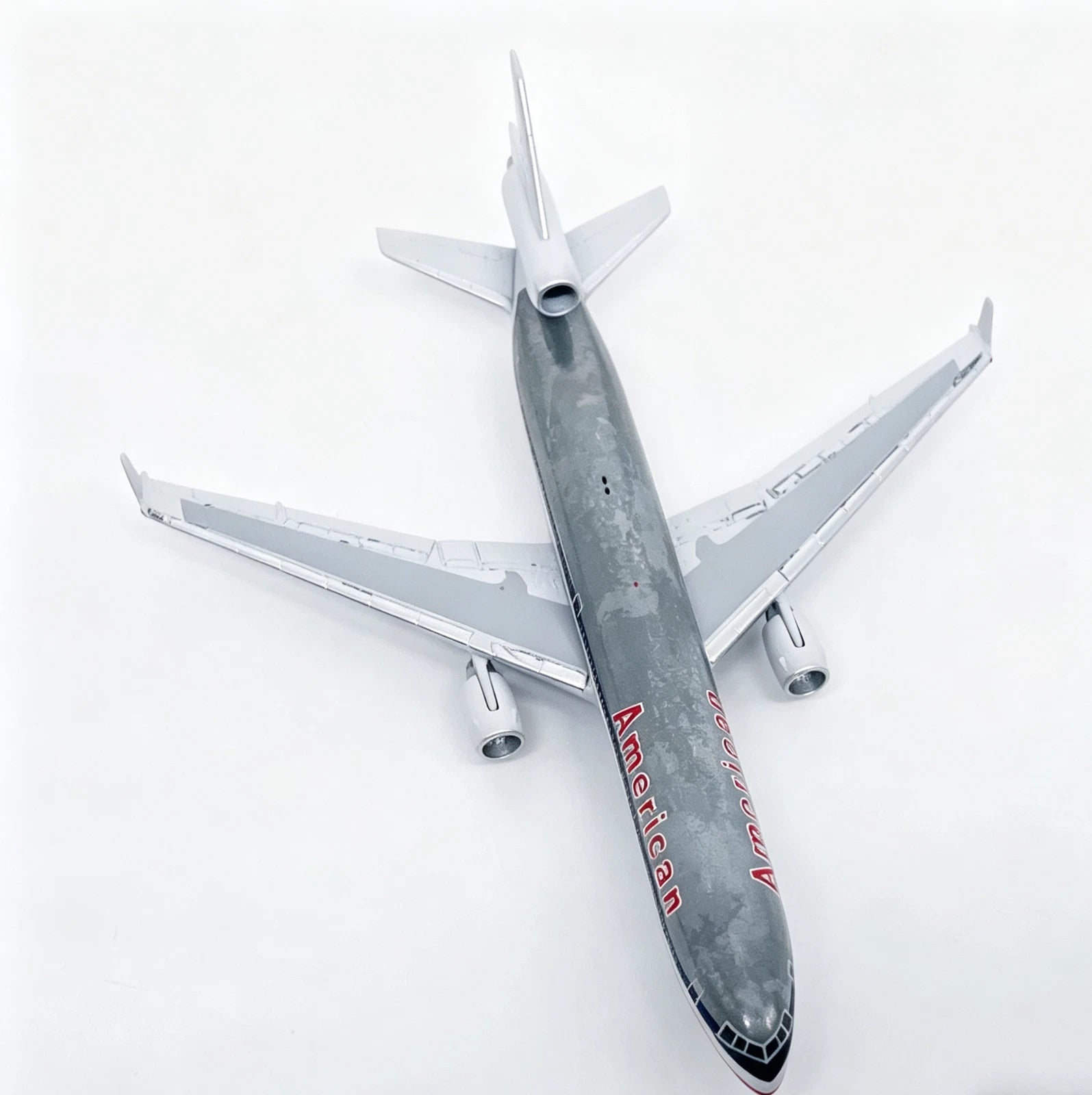 1:500 American Airlines MD-11 N1763 Diecast Plane Model Collectible Display 07FC0E-D4 - KOEEK