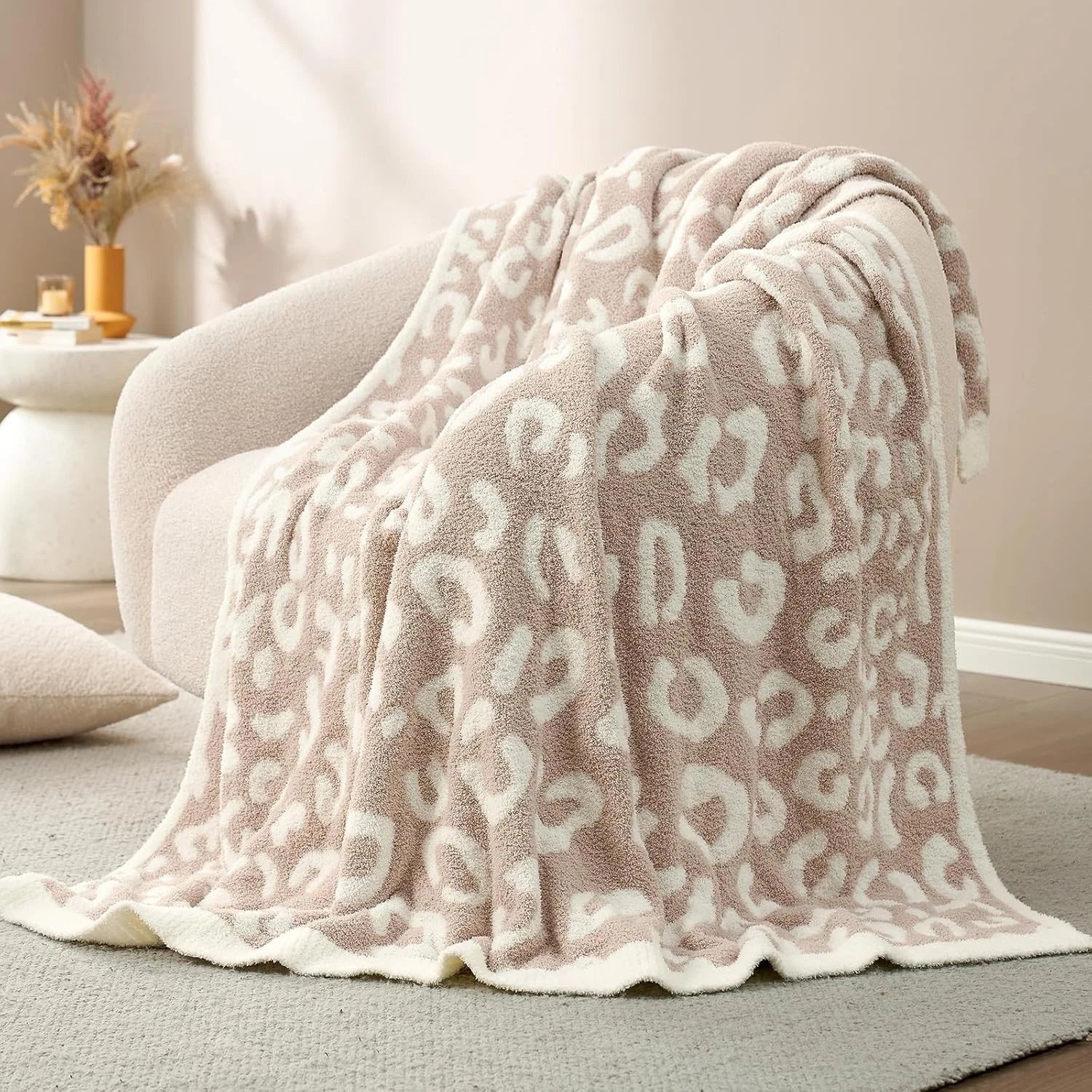 Super soft beige leopard print blanket Double size Dimensions: 60x80 inches 07FC0E-D4 - KOEEK