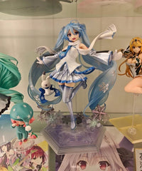 Design COCO 1/7 Snow Miku 10th Anniversary Hatsune Miku Static PVC Figure Model COCO - KOEEK