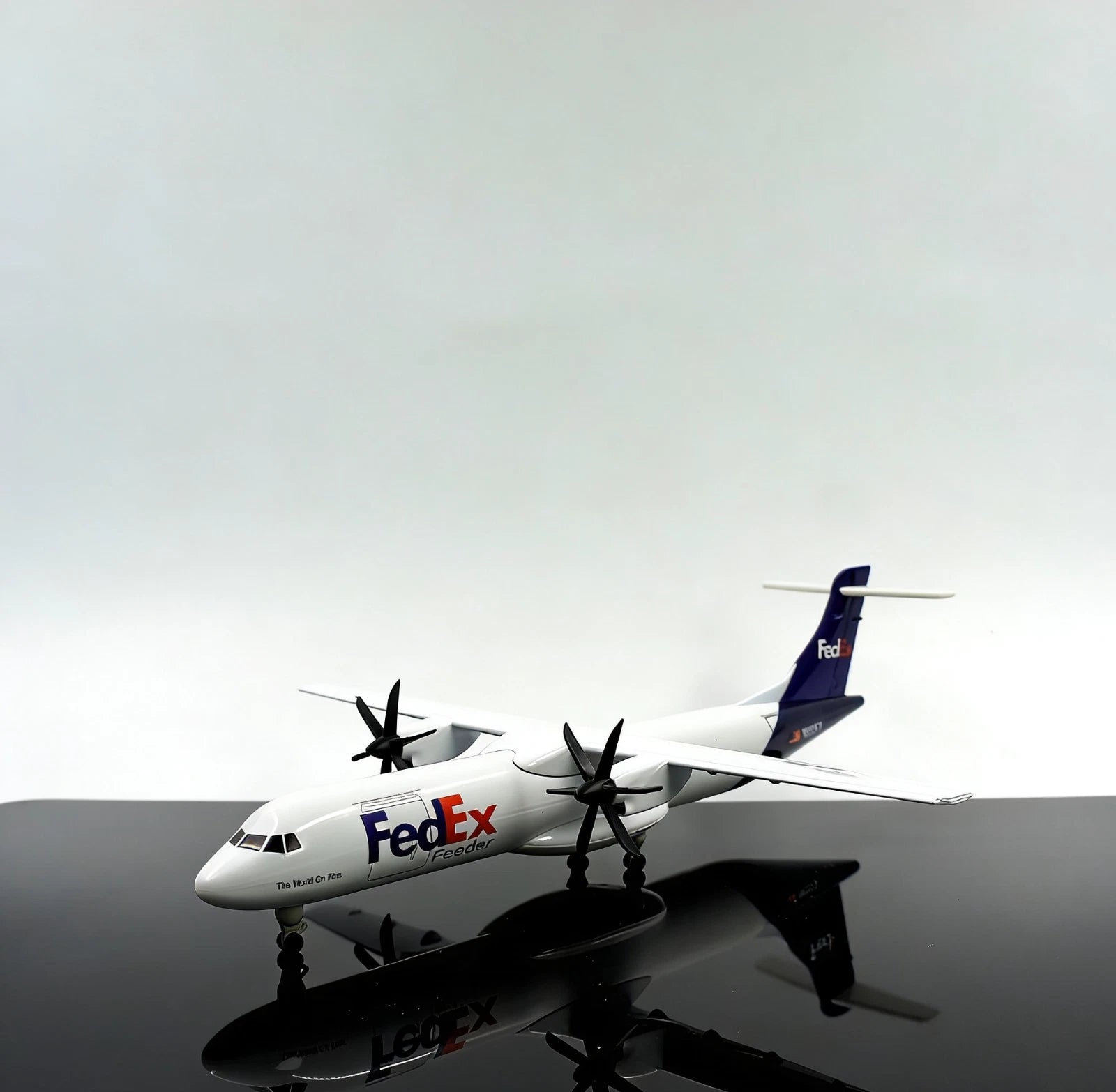 Express ATR Alloy Die-cast Model, 20cm/7.87inch with Stand & Gear Military 07FC0E-D4 - KOEEK