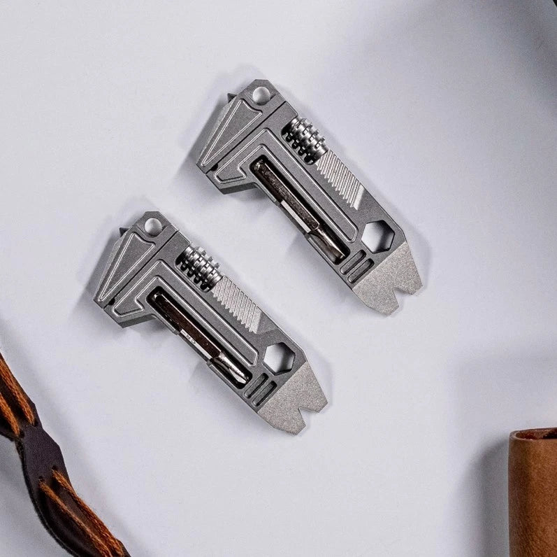 EDC Titanium Multi-Tools Adjustable Wrench Pocket w/ Bit Holder Keychain Gadget 07FC0E-D4 - KOEEK
