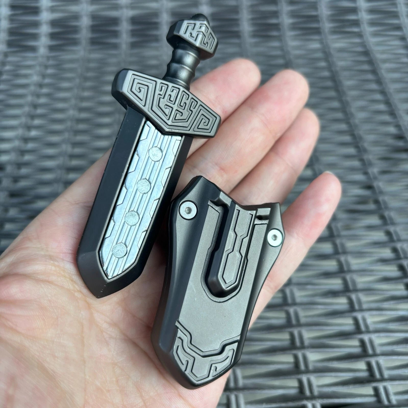 EDC Swords Mechanical Magnetic Push Slider Metal Toys Decompression Fidget Toys 07FC0E-D4 - KOEEK