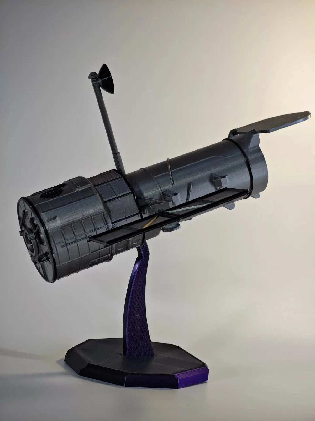 1/48 Scale 10'' Hubble Space Telescope HST Static 3D Printed Assembled Model 07FC0E-D4 - KOEEK