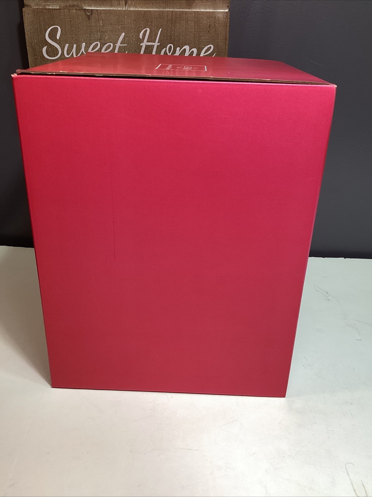 Lenox 'FLORENTINE & PEARL Lighted Christmas Tree in pierced porcelain 10" LENOX - KOEEK