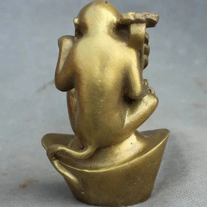 8.5cm Brass Wealth YuanBao Monkey Hold RuYi Statue Buddhism FengShui Decoration 07FC0E-D4 - KOEEK