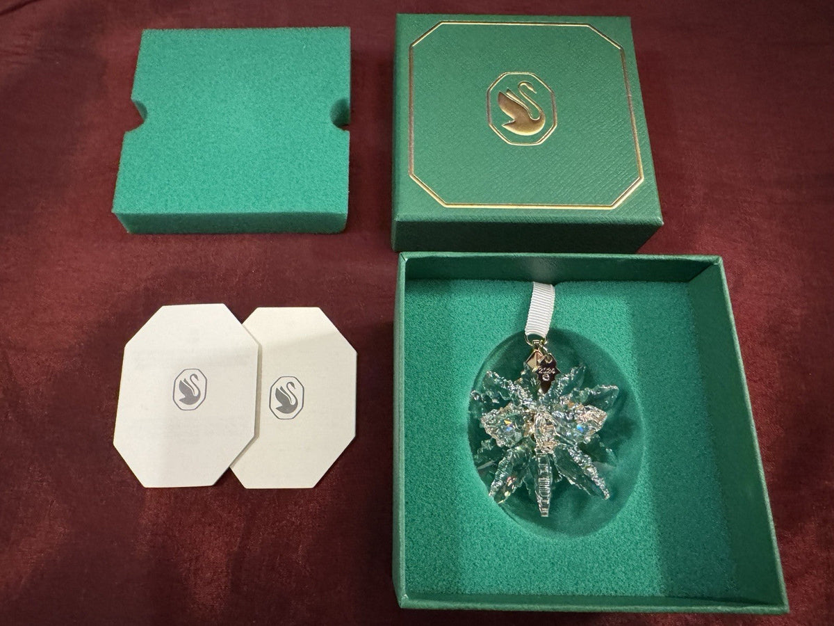 *Read* Swarovski Crystal 2024 ANNUAL EDITION 3D Christmas Ornament 5674347 SWAROVSKI - KOEEK