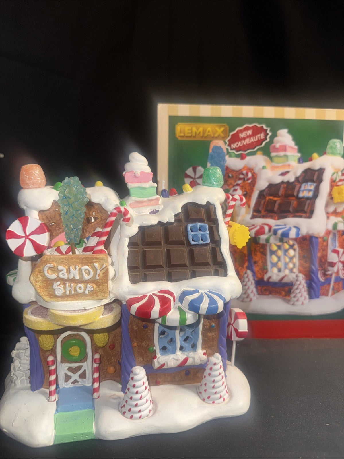 Lemax Christmas The Candy Shop Polyresin Lighted Building Christmas Village LEMAX - KOEEK