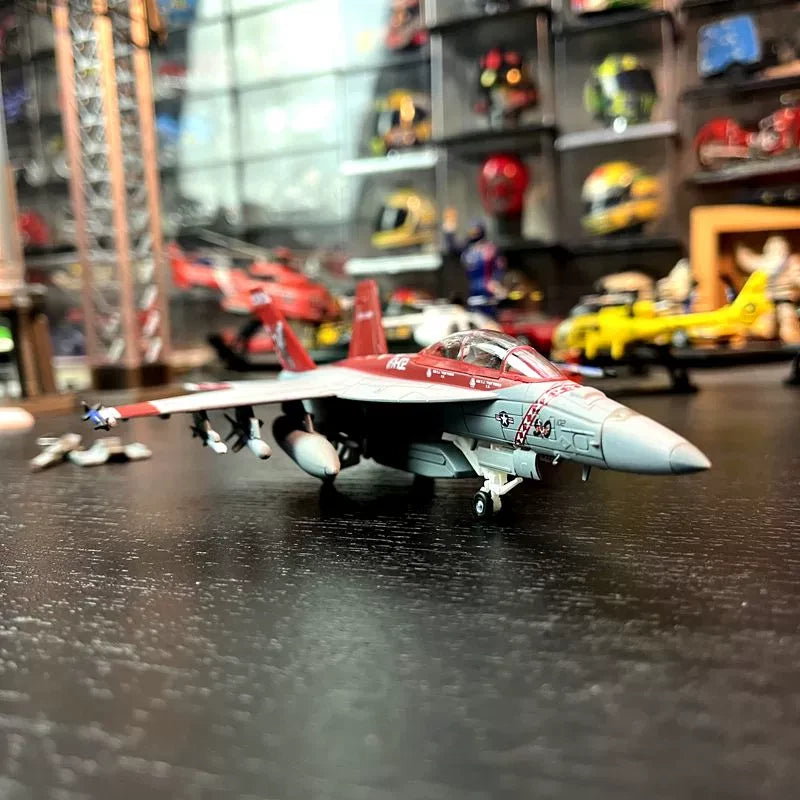 Wltk Navy F/A-18F Super Hornet VFA-102 Diamondbacks 1/100 Diecast Model US SHIP WLTK - KOEEK