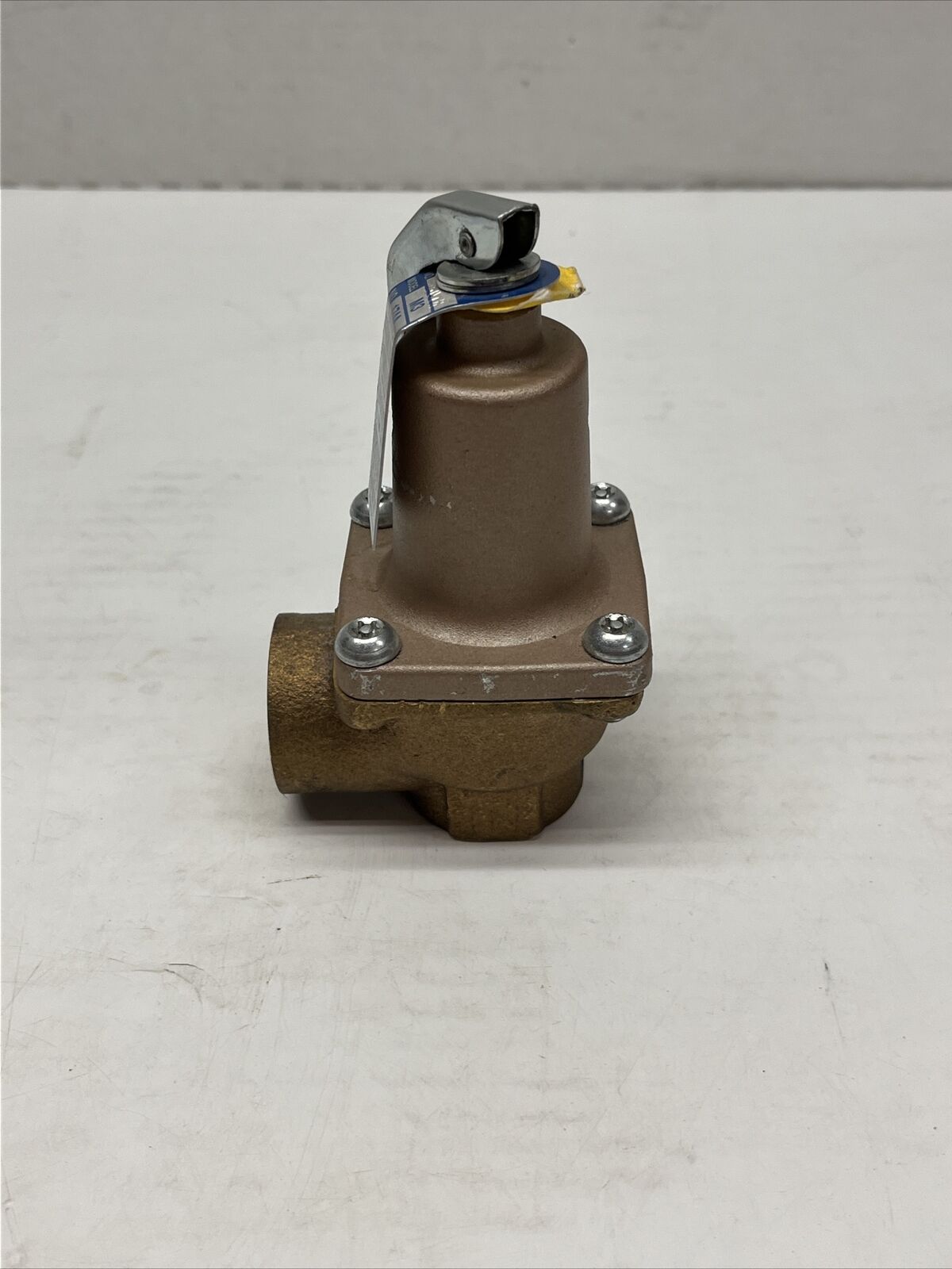 new Watts 3/4in 50-PSI Safety Relief Valve - Bronze 174A-050)