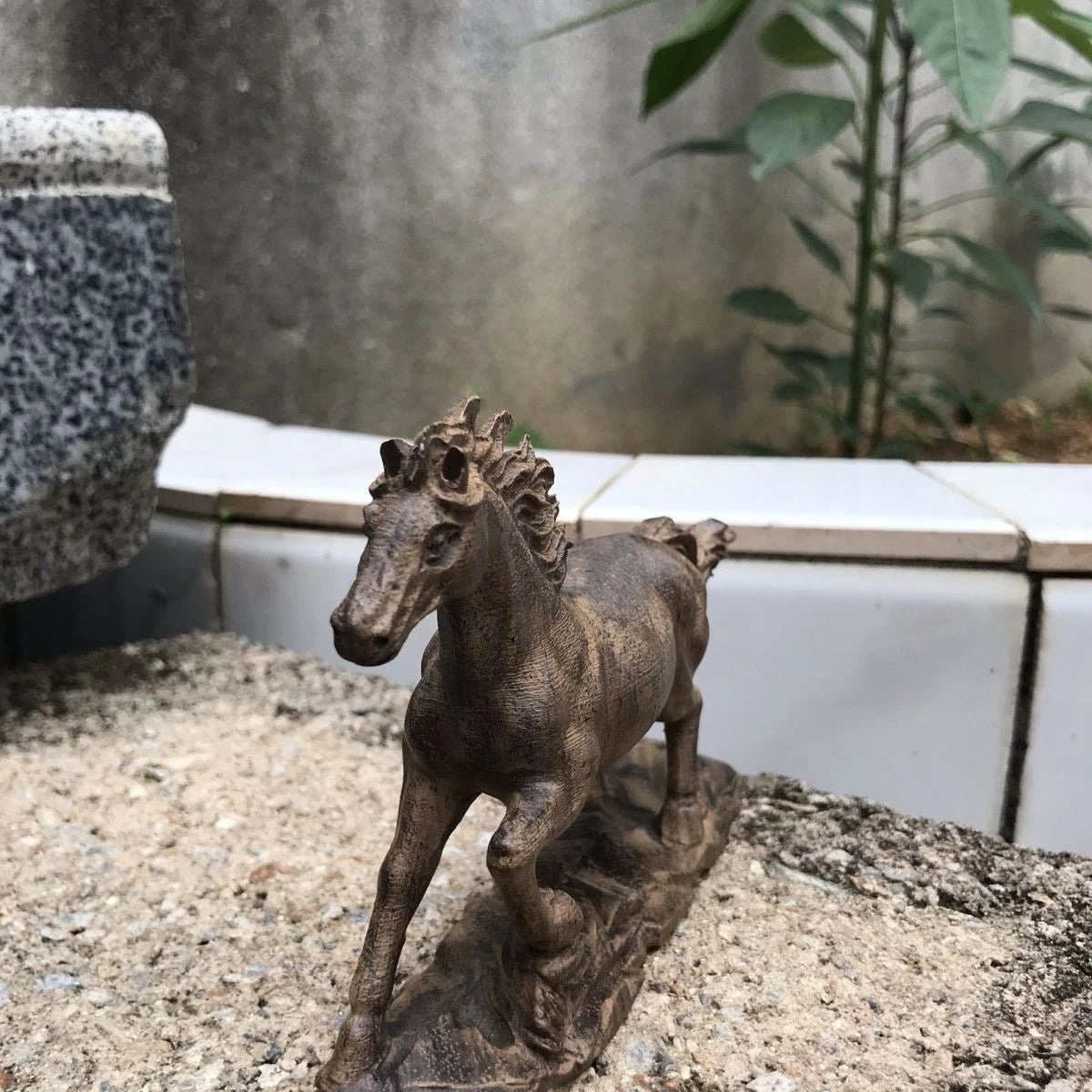 14x10cm Vietnamese Agarwood Carved Figurine Feng Shui Success Sculpture Decor 07FC0E-D4 - KOEEK