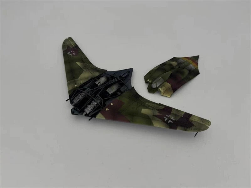 1/72 Scale German Horten HO229 Bomber Aircraft With Internal Structure Model Toy 07FC0E-D4 - KOEEK