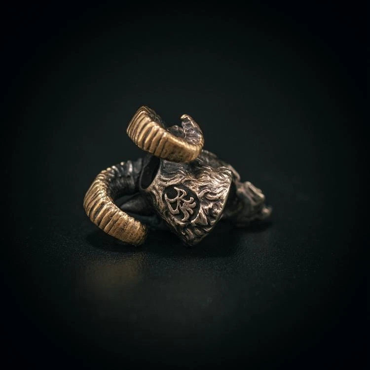 Goat Head Sculpture Bead EDC Pull Keychain Knife Pendant Lanyard Paracord Toys 07FC0E-D4 - KOEEK