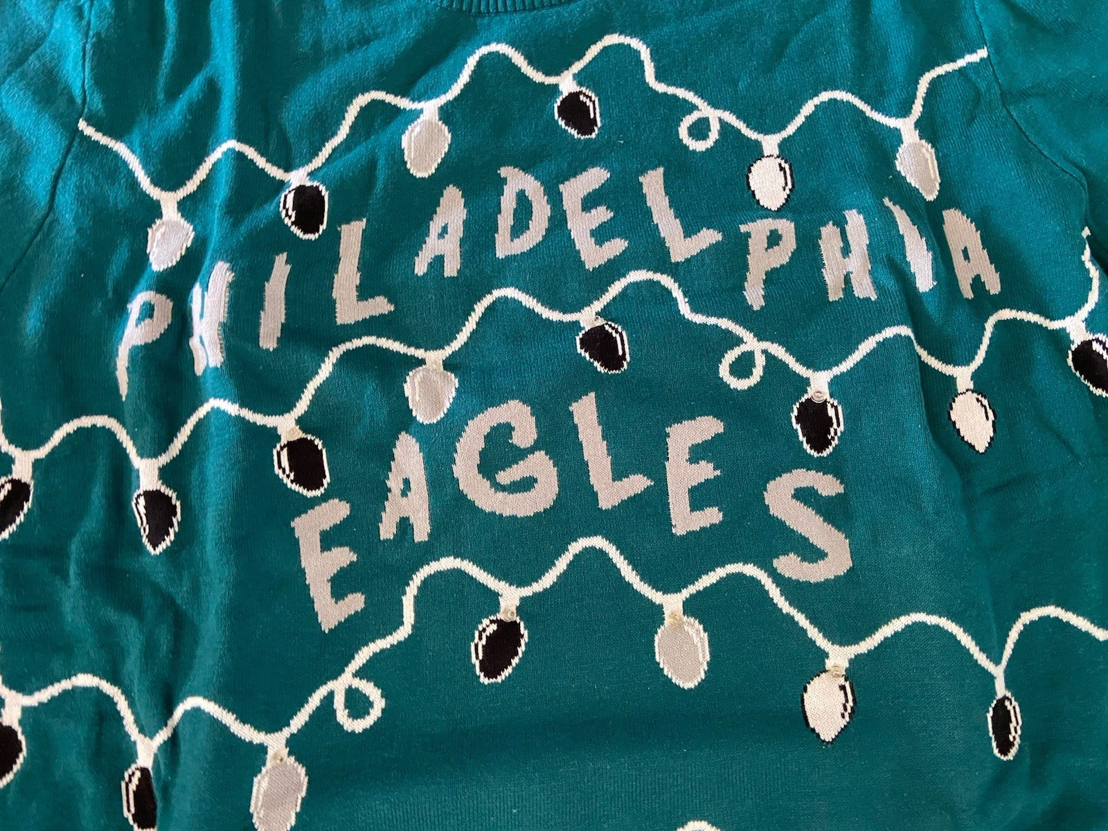Philadelphia Eagles LED Light-Up Ugly Christmas Sweater Size XL NFL Team Apparel 07FC0E-D4 - KOEEK