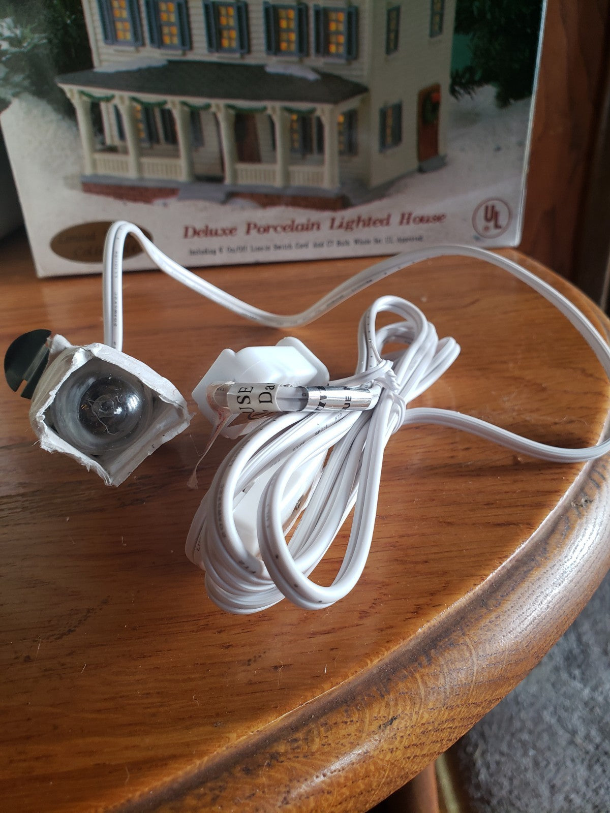 Heartland Valley Village Deluxe Porcelain Lighted House Hand Painted From 1997 HEARTLAND - KOEEK