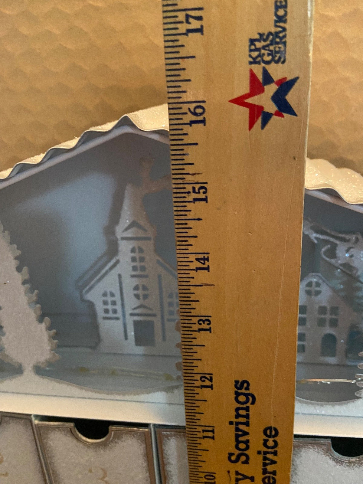 Advent Calendar 24 Doors Costco Metal w/ Lighted  Christmas Scene NIB COSTCO - KOEEK