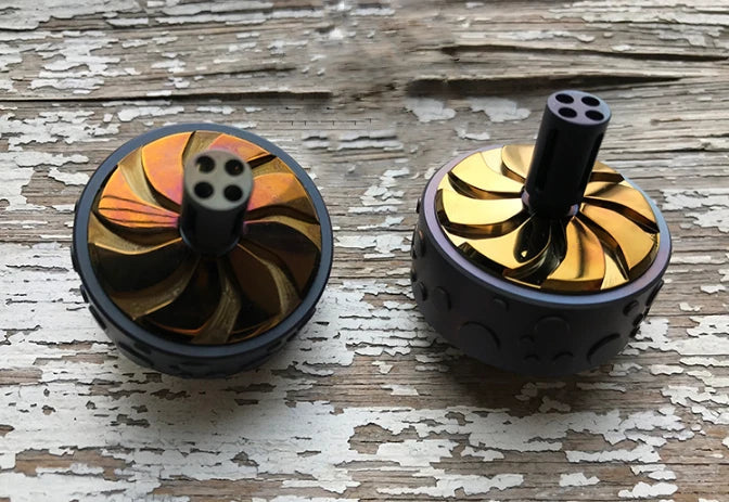 Titanium Alloy Hand Twisting Spinning Top Gyro Gyroscope Spinner Toys 07FC0E-D4 - KOEEK