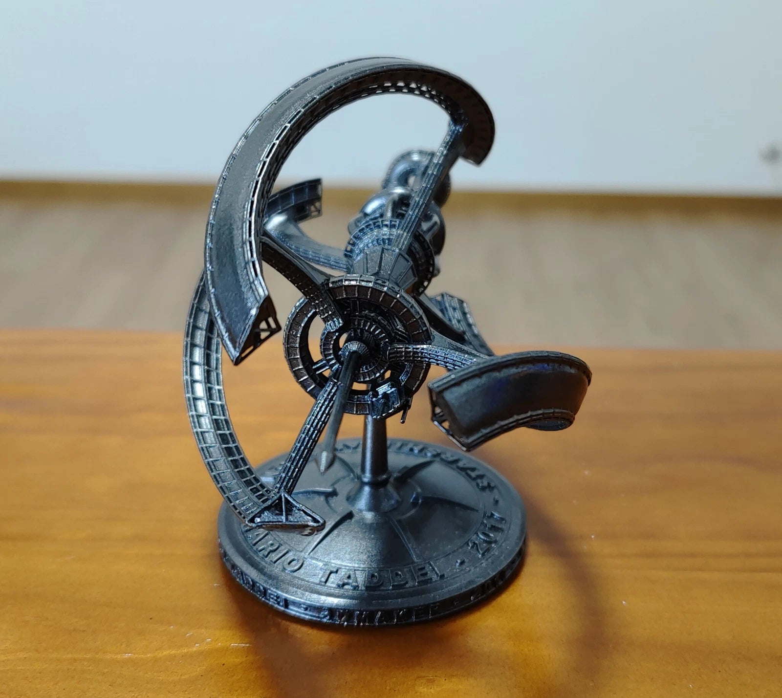 20/25/30cm Passengers Avalon Spaceship Resin Spacecraft Figure Statue Toy Model 07FC0E-D4 - KOEEK