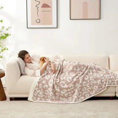 Super soft beige leopard print blanket Double size Dimensions: 60x80 inches 07FC0E-D4 - KOEEK
