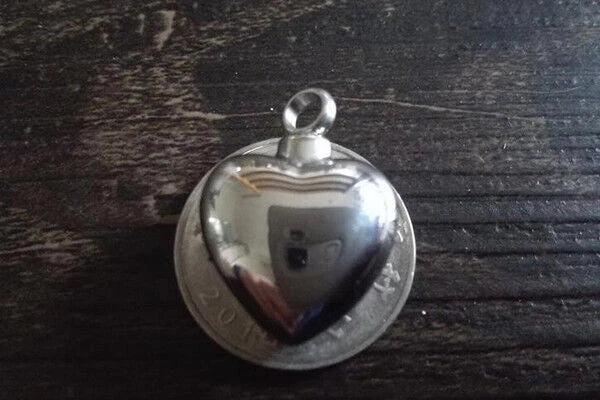 Heart-shape Stainless Steel Waterproof Pill Box Case Bottle EDC Necklace Pendant 07FC0E-D4 - KOEEK