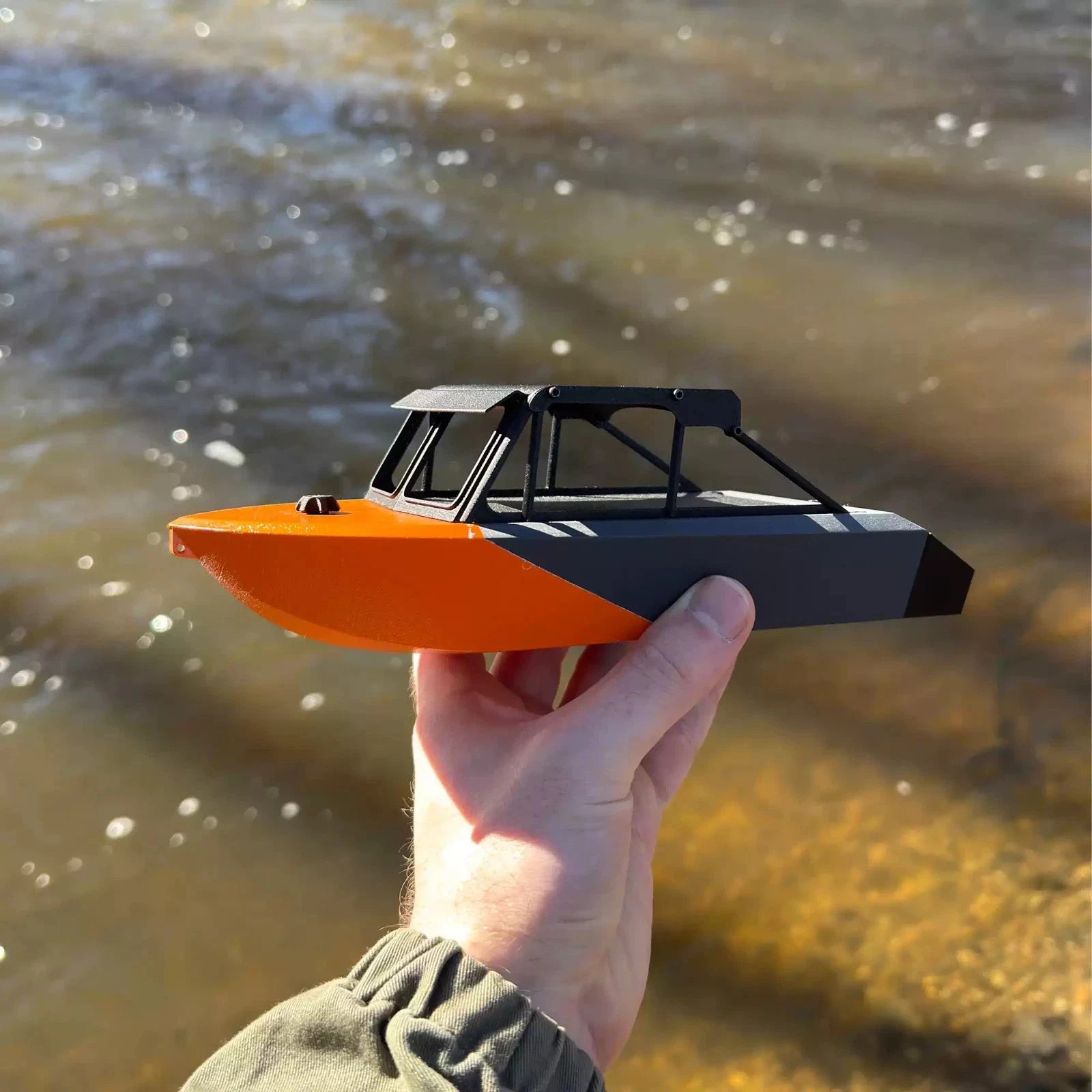 22cm DIY Boat Model, Unassembled Shell with Hardware Parts without Eletricity 07FC0E-D4 - KOEEK