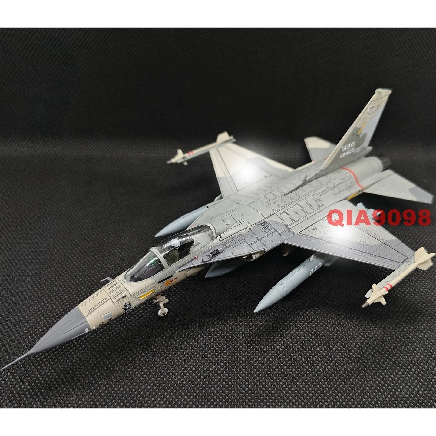 1/72 Scale Taiwan F-CK-1 Indigenous Defence Fighter Gray Color Metal Model 07FC0E-D4 - KOEEK