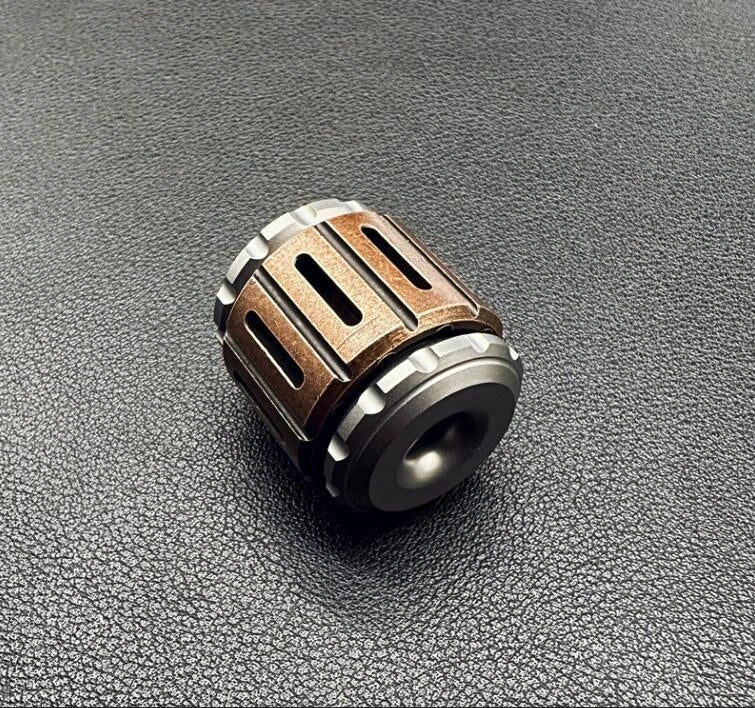 Titanium Fidget Spinner War Hammer EDC Fingertip Gyro Pendant Adult Fidget Toy 07FC0E-D4 - KOEEK
