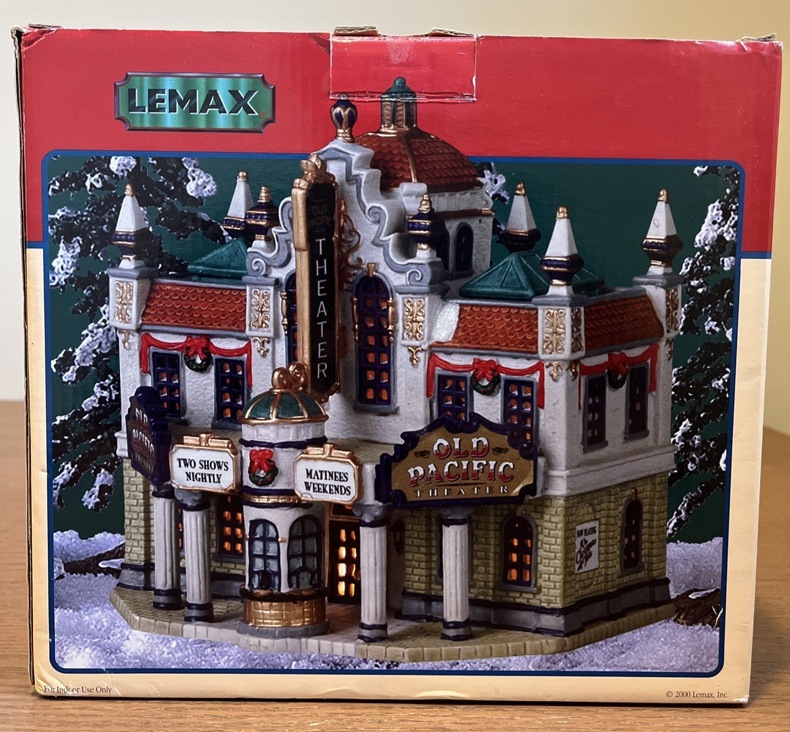 Lemax 2004 Village Old Pacific Theater Lighted Ceramic Christmas Building LEMAX - KOEEK