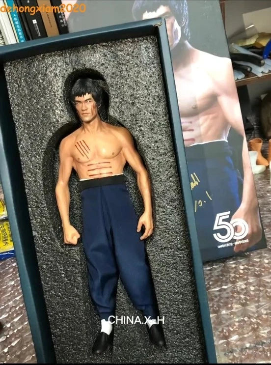 CHINA. X - H Bruce Lee 李小龙 Figure Statue Action Model Limited Two Heads  1/6 07FC0E-D4 - KOEEK