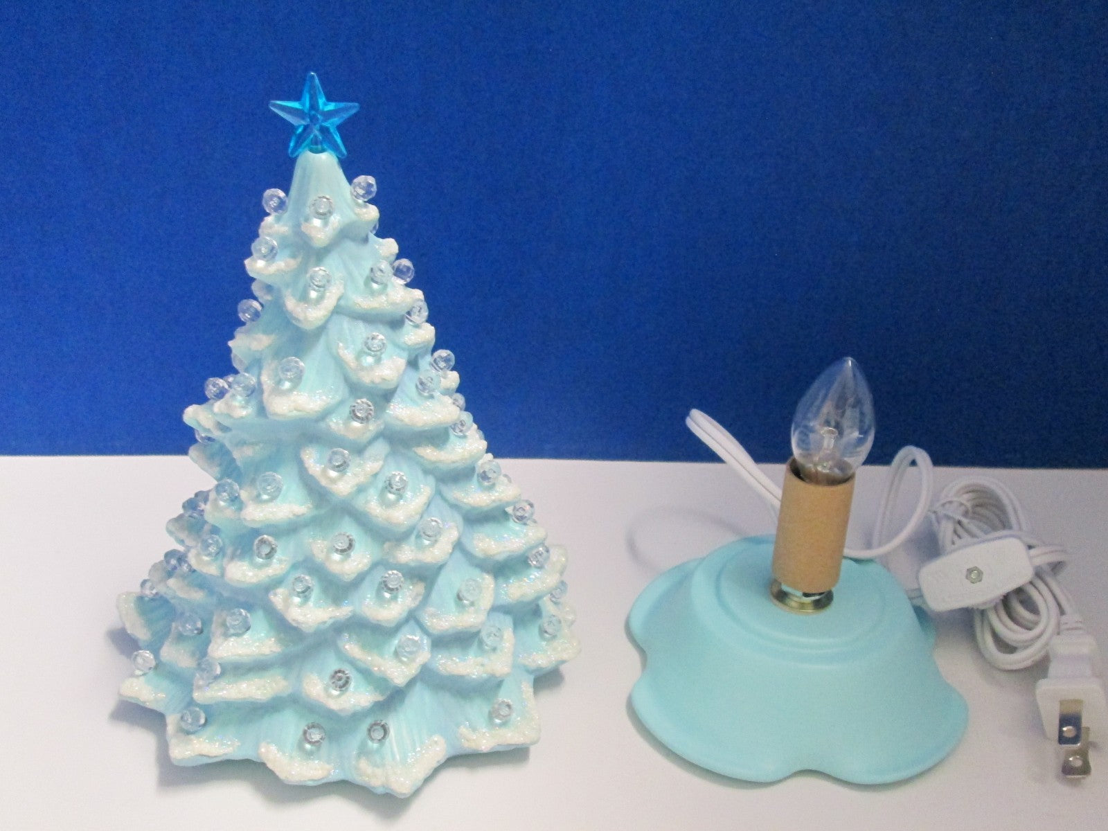 "LIGHT BLUE w/SNOW CAPS"  Ceramic Christmas Tree"  ly Made/ Extra Lights 07FC0E-D4 - KOEEK