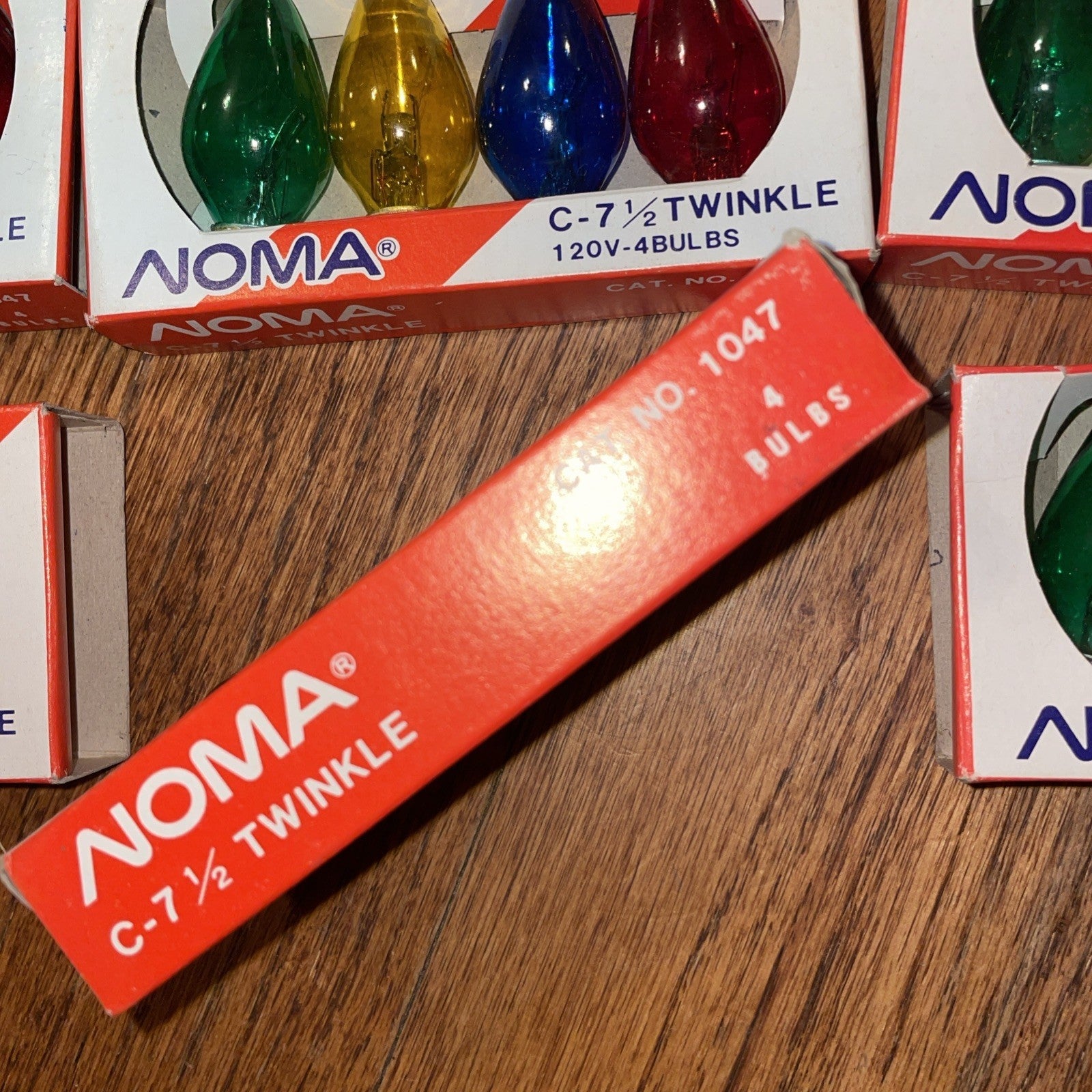 NOMA 12 pks 1047 4 Count C 7 1/2 Multi Transparent Twinkle Christmas Light Bulb NOMA - KOEEK