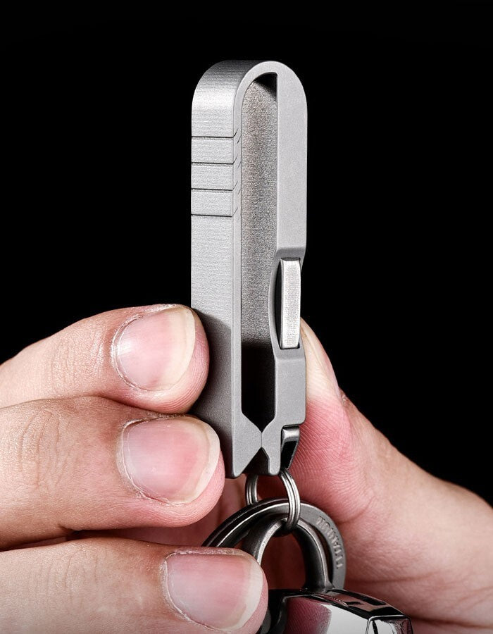 EDC Titanium Keychain Fast Release Belt Buckle with Tweezers Portable Key Chain 07FC0E-D4 - KOEEK