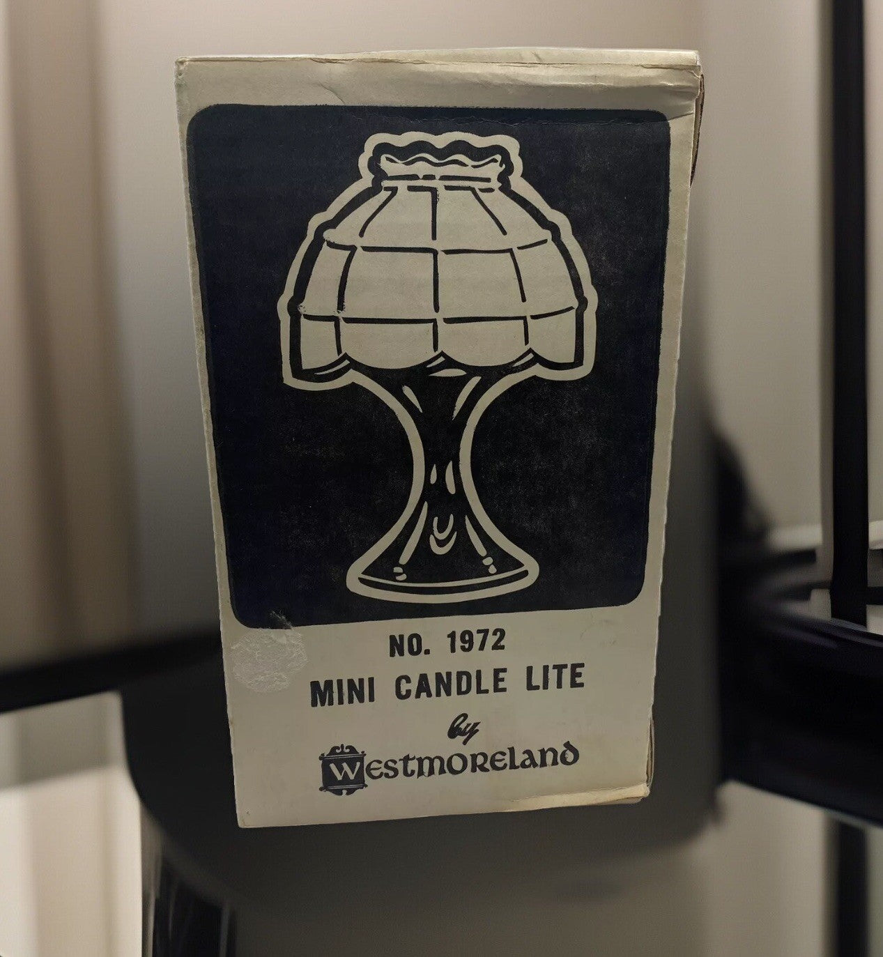 Vtg Westmoreland Frosted Glass Christmas Fairy Lamp With Holly Leaves & Berries WESTMORELAND - KOEEK