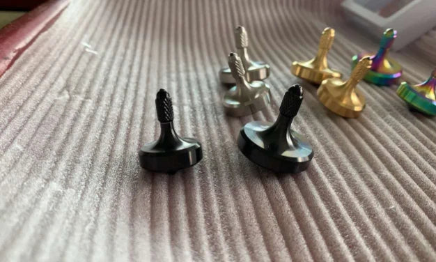 Stainless Steel Hand Twisting Spinning Top Gyro Gyroscope Spinner EDC Toys 07FC0E-D4 - KOEEK