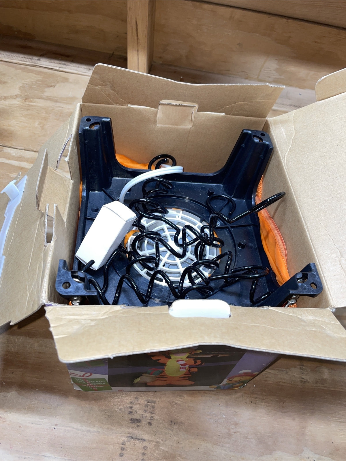 Disney Airblown Inflatable Pooh 4 Ft Christmas Lights Up Gemmy 2004 Rare GEMMY - KOEEK