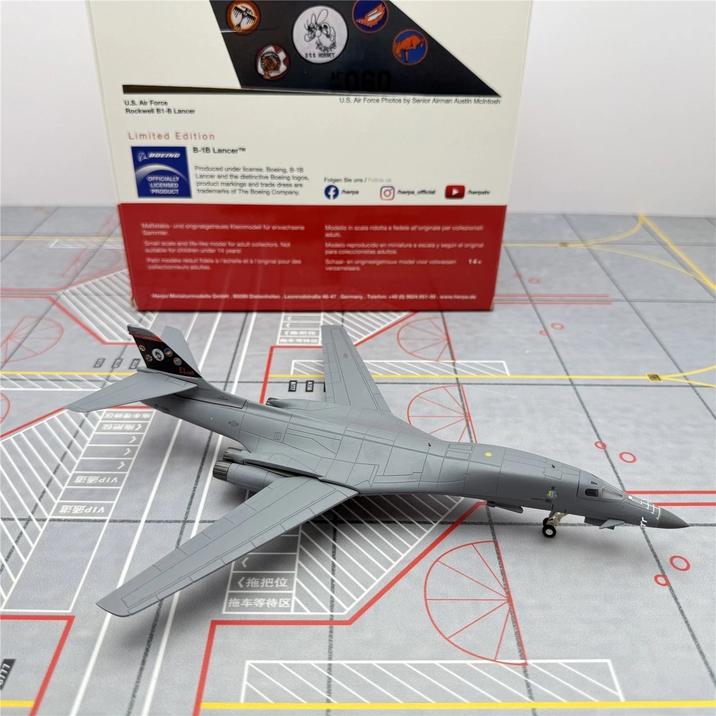 STOCK Herpa Wings 1/200 USAF B-1B Lancer, alloy bomber model 572903 Collection 07FC0E-D4 - KOEEK