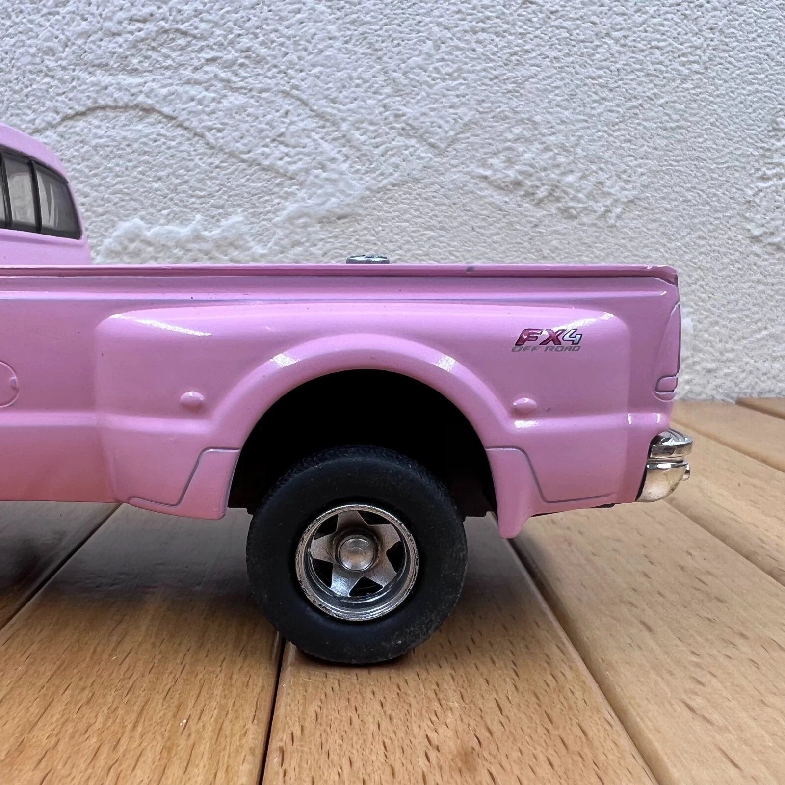1/32 Pink Ford F-350 Diecast Model Off-Road Scene Decor Transport Vehicle Loose 07FC0E-D4 - KOEEK