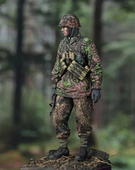 1/35 Resin Figure Model Kit WWII Waffen SS Soldier Unassembled Unpainted 07FC0E-D4 - KOEEK
