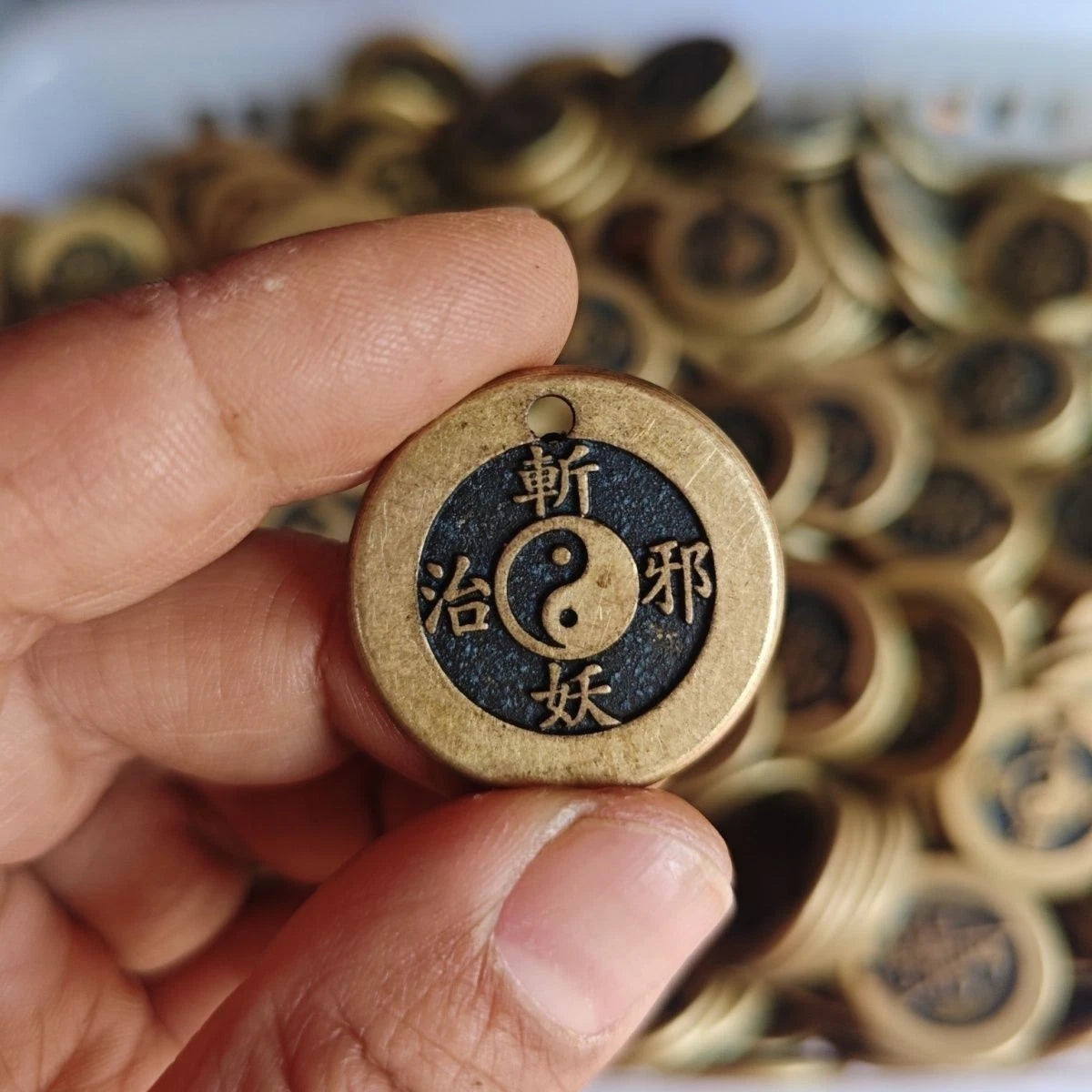 China Old Pure  Copper 勅令 Coin Pendant Taoism 斩妖治邪 Amulet  Coin Collection 07FC0E-D4 - KOEEK