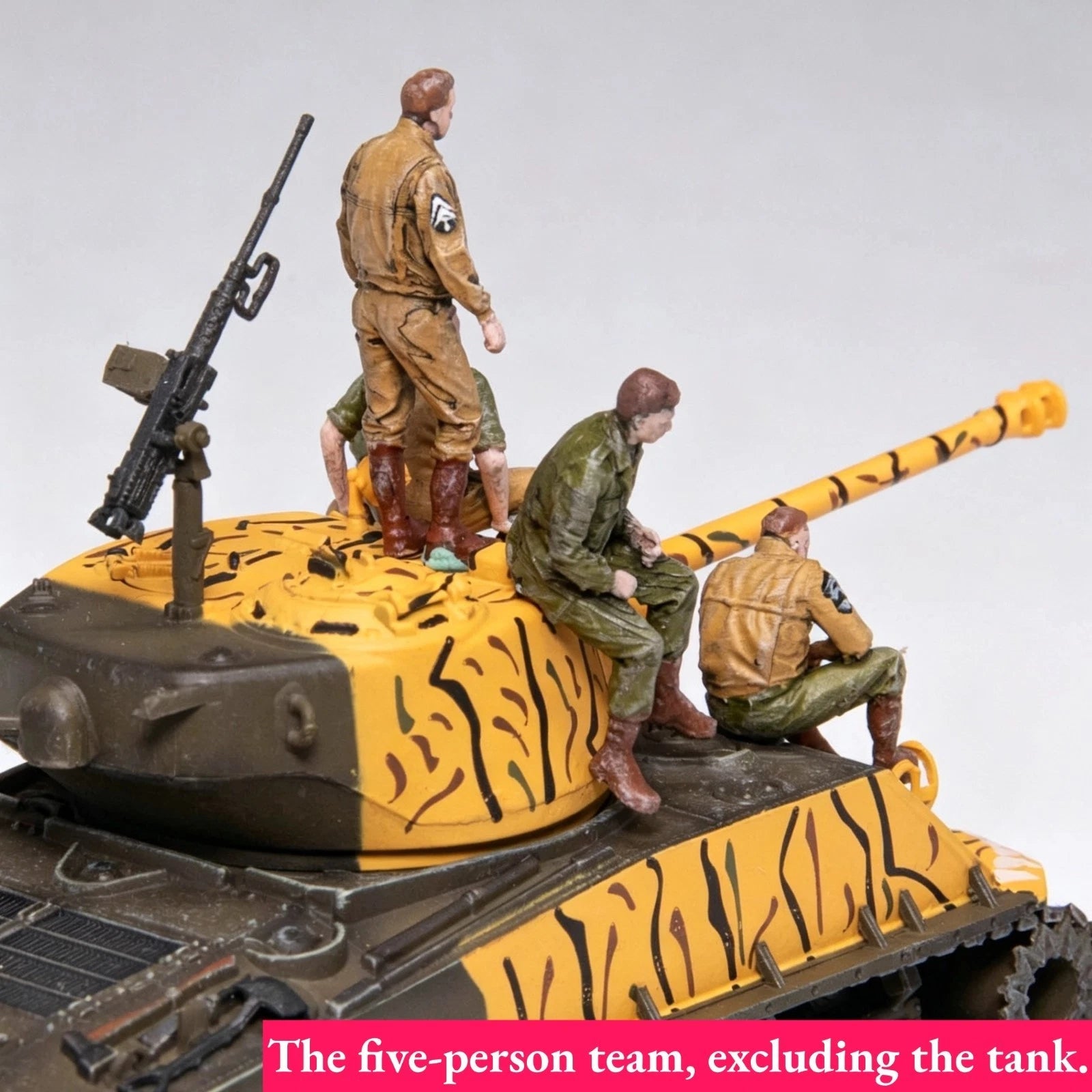 1/72 US Army Fury Tank Crew 5 Soldiers Painted Figures for WWII Diorama 07FC0E-D4 - KOEEK
