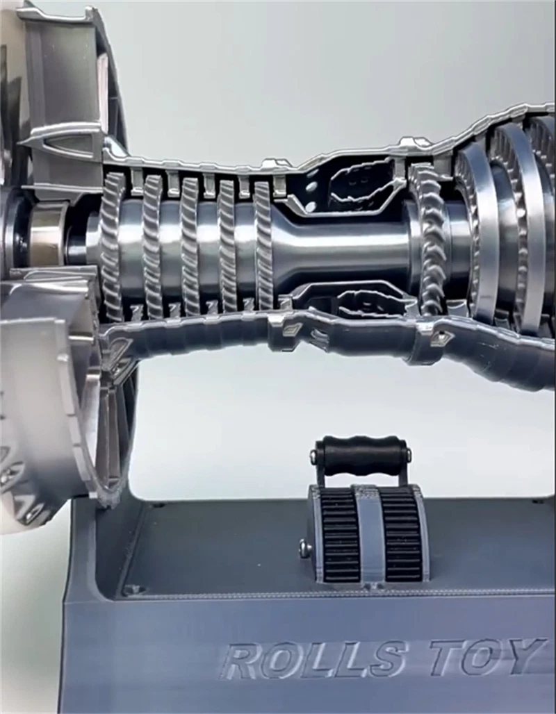 Trent 900 Engine Turbofan Blades Silver White Aircraft Engine Electric Model 07FC0E-D4 - KOEEK