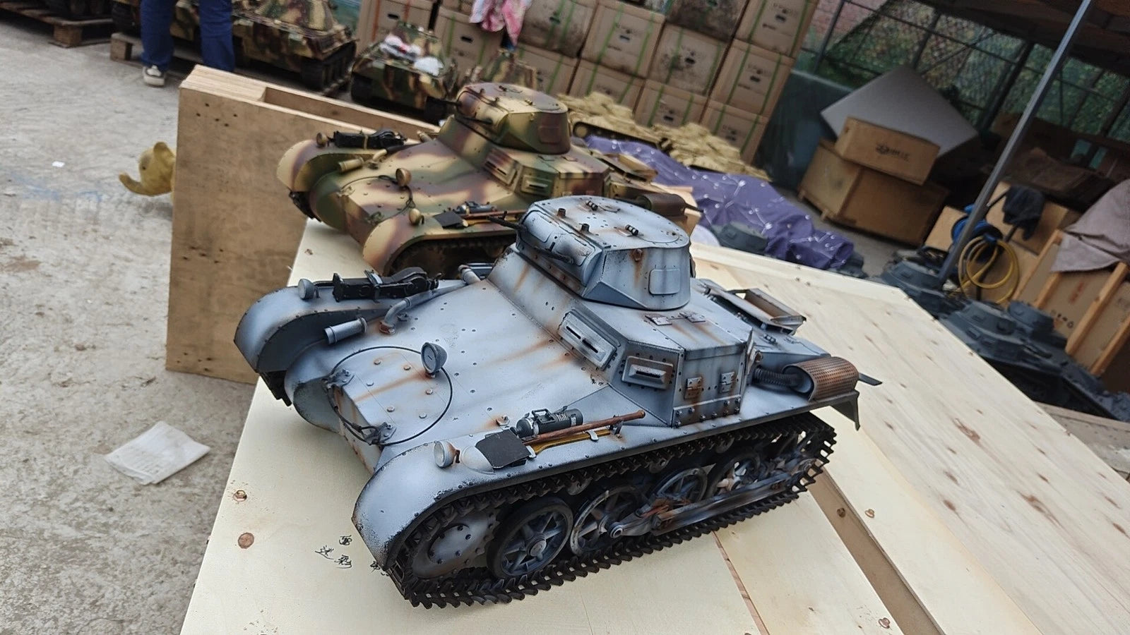 GO-TRUCK 1/6 WWII German Pz.Kpfw.lAusf.A Tank Metal Static Model Three Colors GO-TRUCK - KOEEK