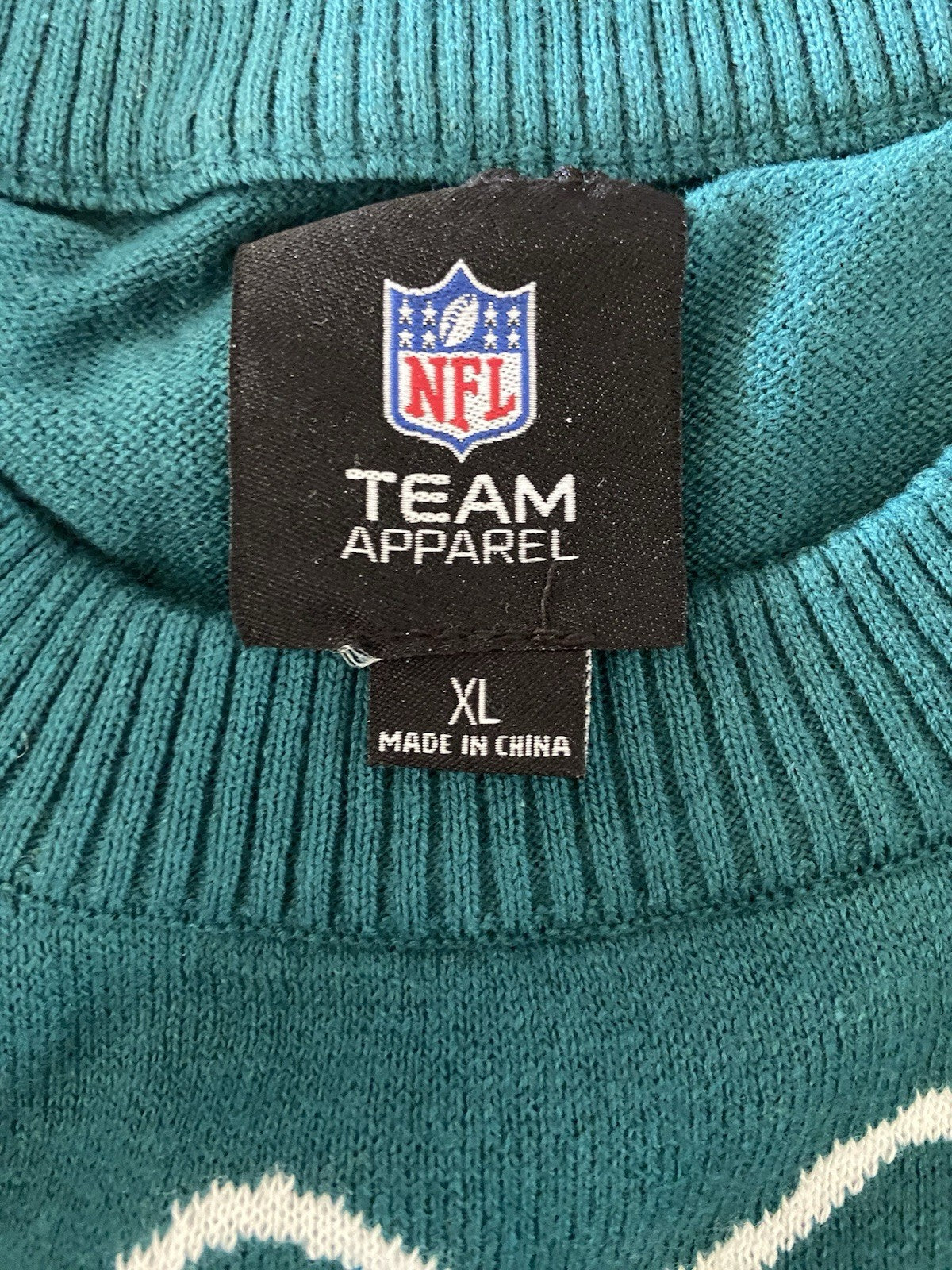 Philadelphia Eagles LED Light-Up Ugly Christmas Sweater Size XL NFL Team Apparel 07FC0E-D4 - KOEEK