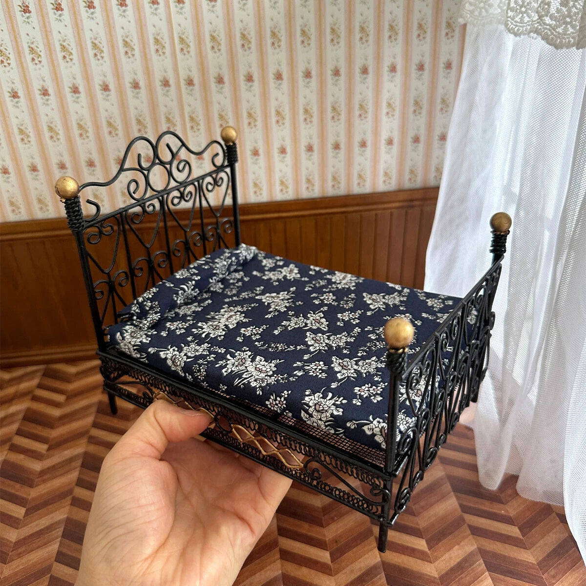 1:12 Scale Dollhouse Miniatures Vintage Princess Double Bed Bedroom Furniture 07FC0E-D4 - KOEEK