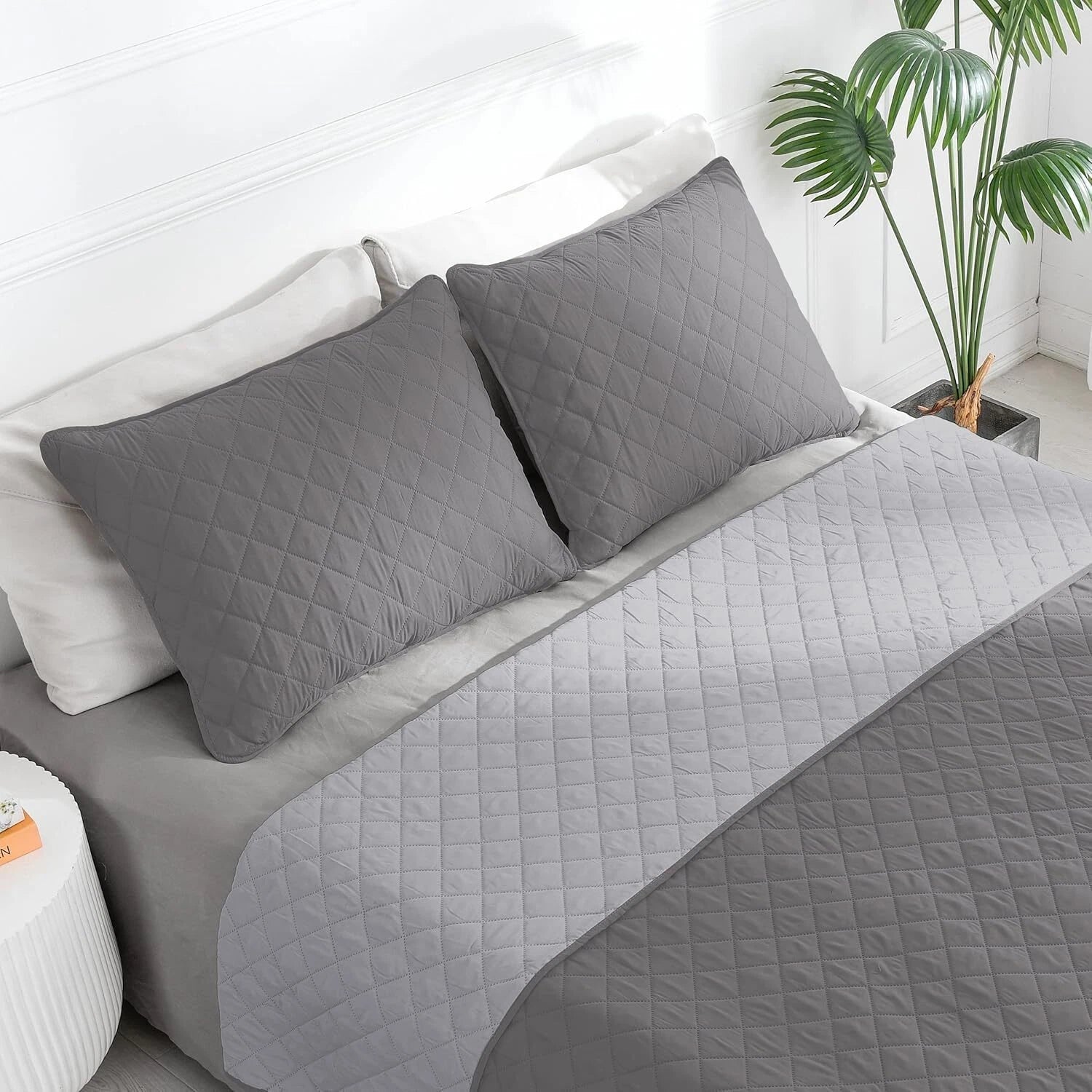 Full/Queen Size Reversible Quilt Set with 1 Quilt and 2 Pillow Shams 07FC0E-D4 - KOEEK