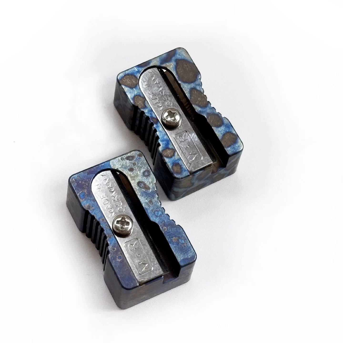 Mini Titanium Manual Top grade Stationery Pencil Sharpener Metal Bevelled Tool 07FC0E-D4 - KOEEK