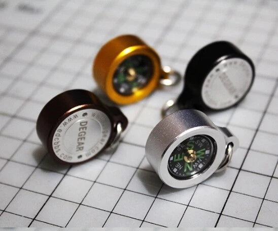 EDC 1 PC Mini Aluminum Alloy Polycarbonate Compass Camping Compass Pendant 07FC0E-D4 - KOEEK
