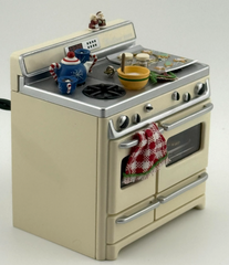 2004 Hallmark Magic Ornament "Christmas Cookies Stove Oven" Light and Fragrance HALLMARK - KOEEK