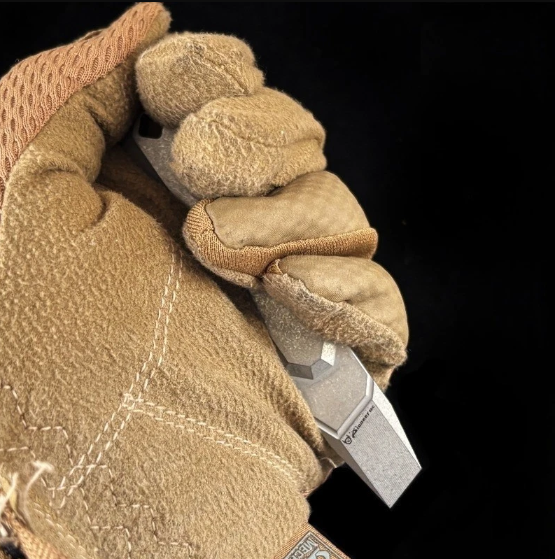 Titanium Alloy Pry Bar Crowbar EDC Pocket Outdoor Multi Tools Portable Keychain 07FC0E-D4 - KOEEK