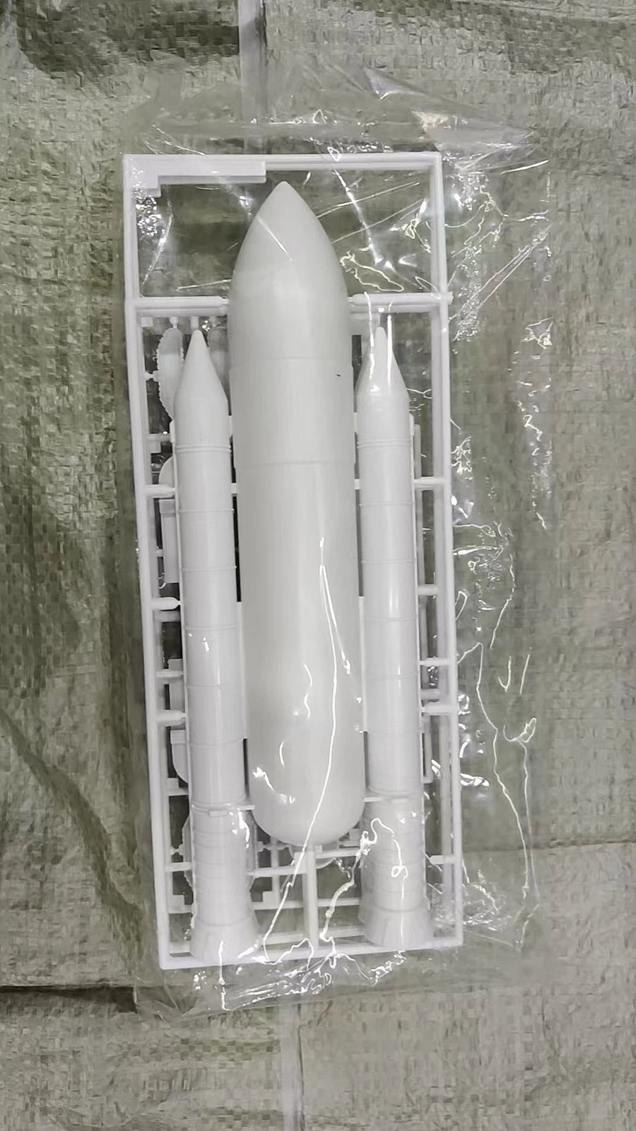 1:200 NASA Space Shuttle Model Rocket Model Self-Assembly & Painting Required 07FC0E-D4 - KOEEK
