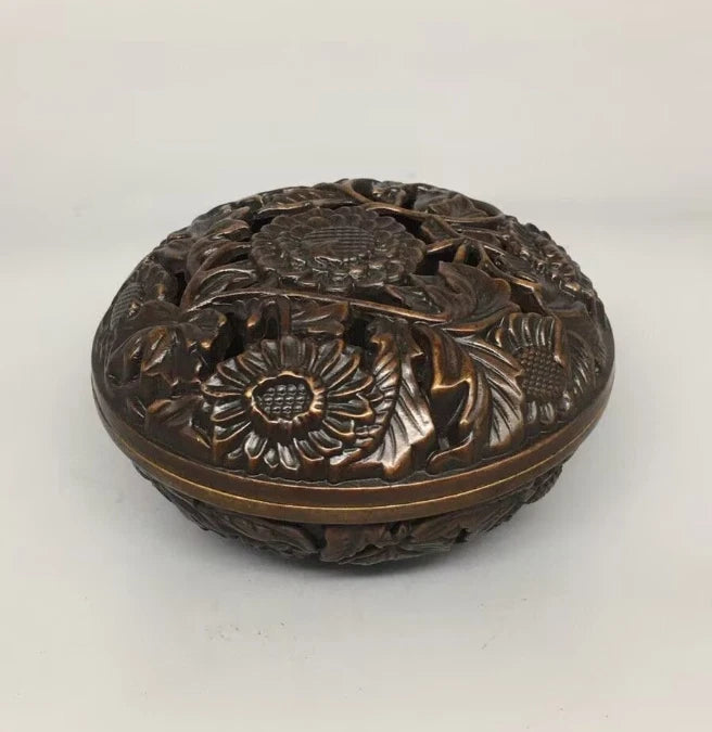 Powder box chrysanthemum incense burner 07FC0E-D4 - KOEEK